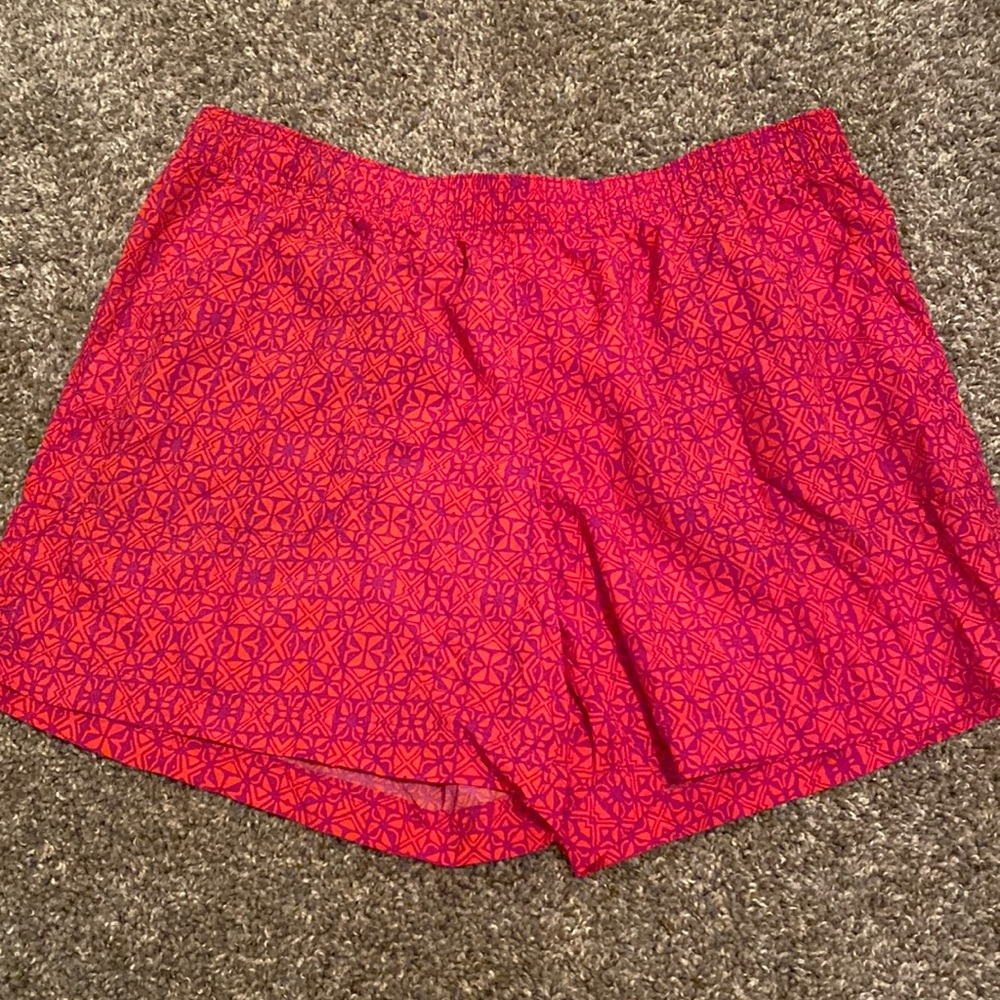 Columbia shorts/trunks size L